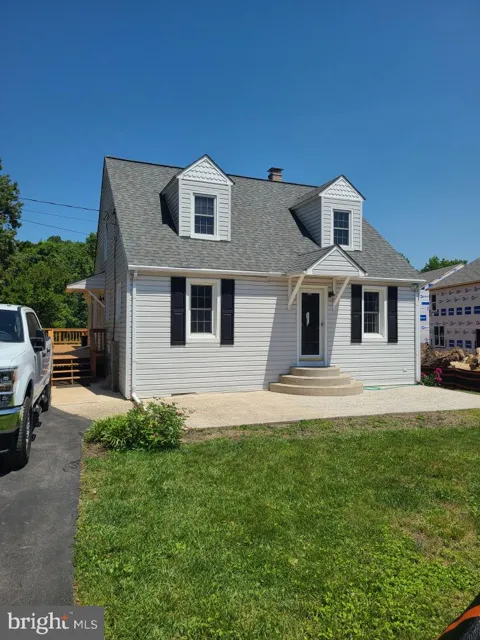 1368 GALLOWAY ROAD