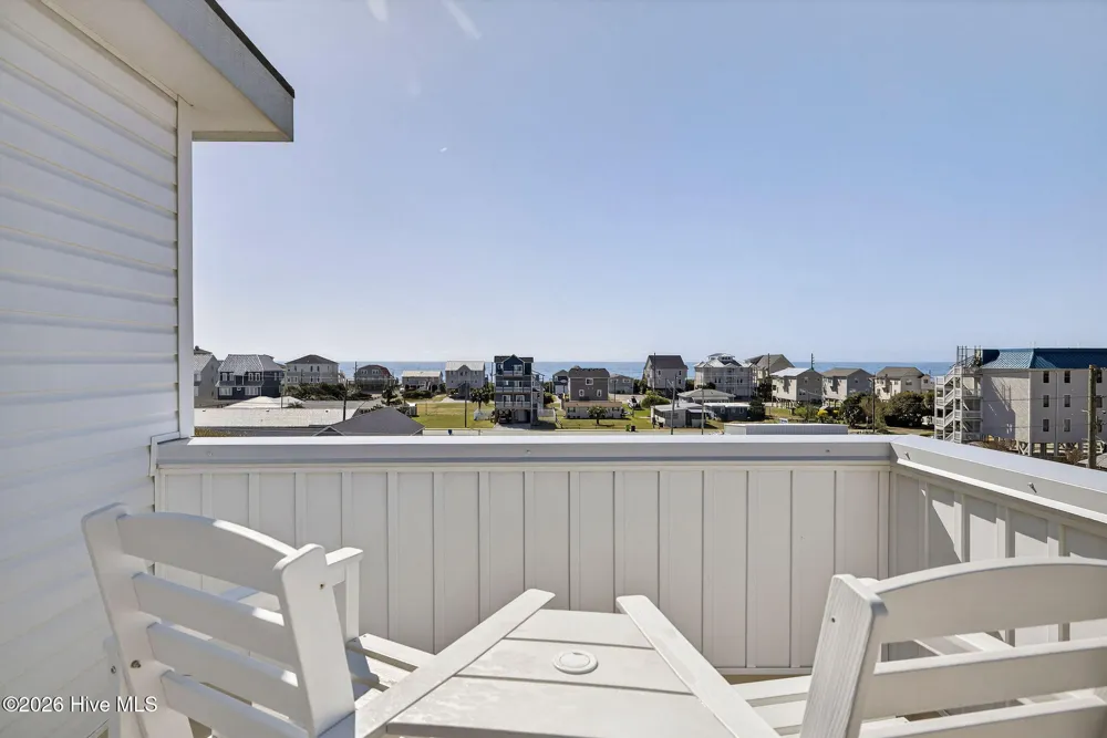 321 New River Drive Surf City, NC 28445