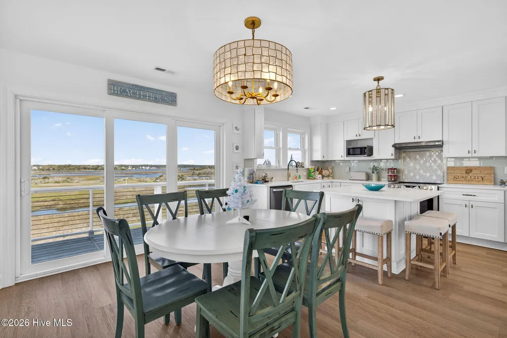 321 New River Drive Surf City, NC 28445