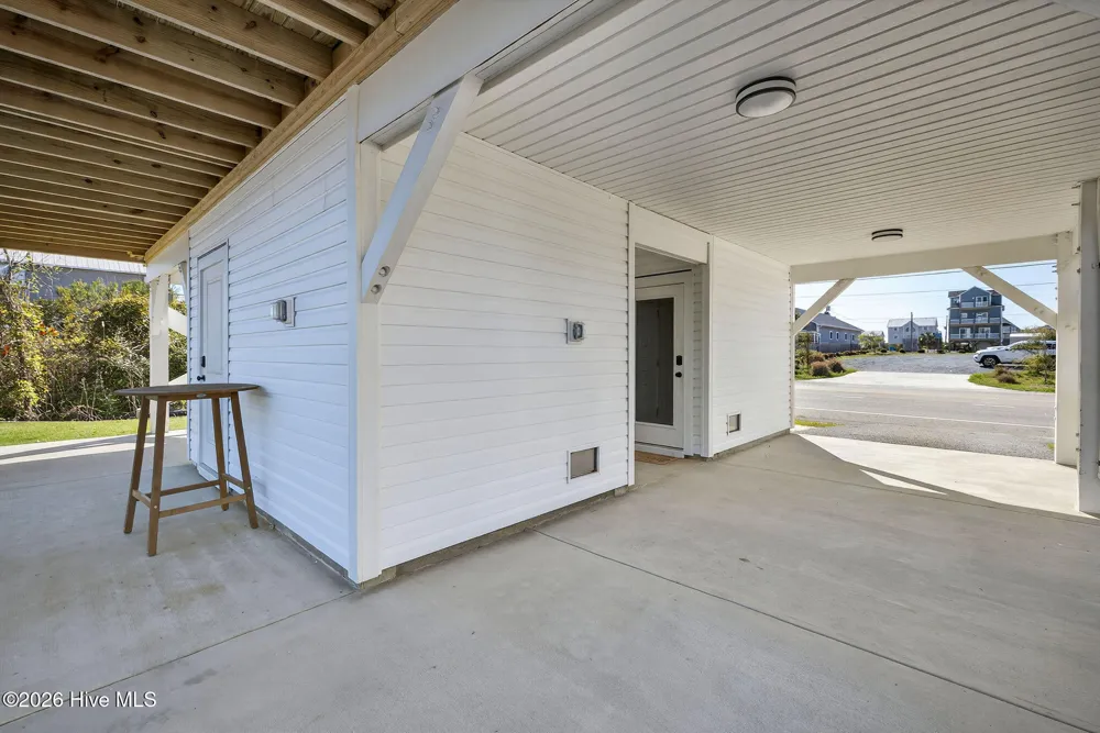 321 New River Drive Surf City, NC 28445