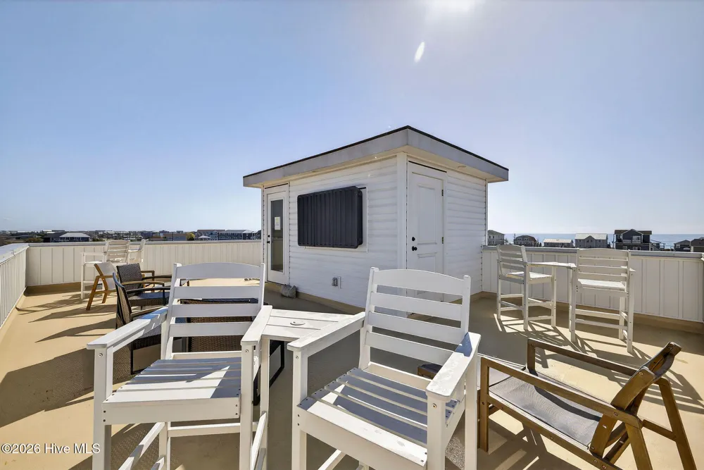 321 New River Drive Surf City, NC 28445