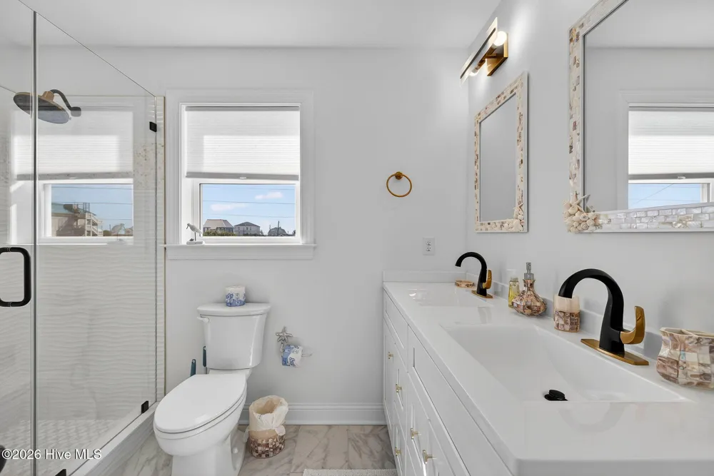 321 New River Drive Surf City, NC 28445