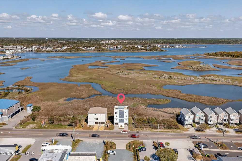 321 New River Drive Surf City, NC 28445