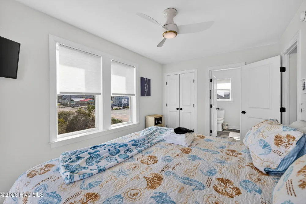 321 New River Drive Surf City, NC 28445