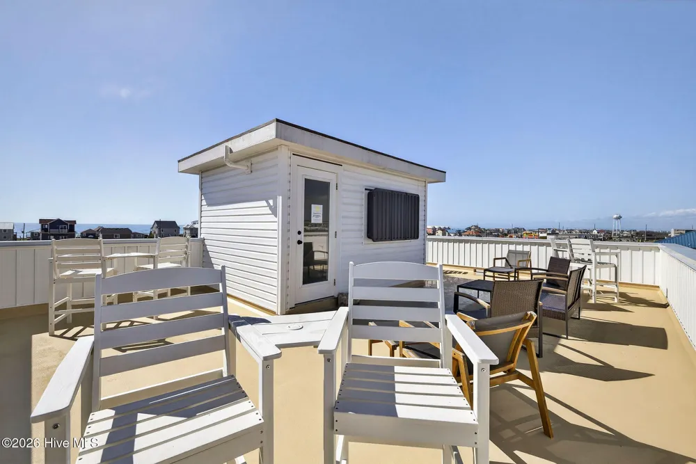 321 New River Drive Surf City, NC 28445