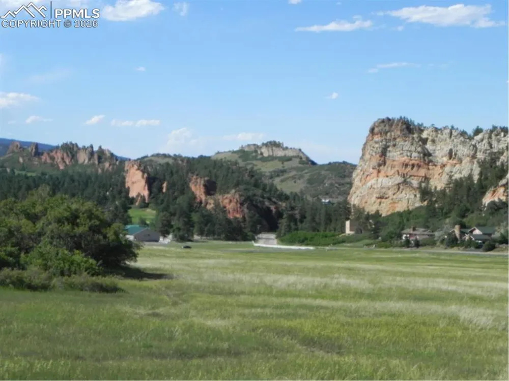 8117 Acoma Drive Larkspur, CO 80118