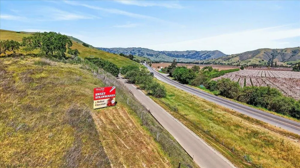 Pacheco Pass Hwy Hollister, CA 95023