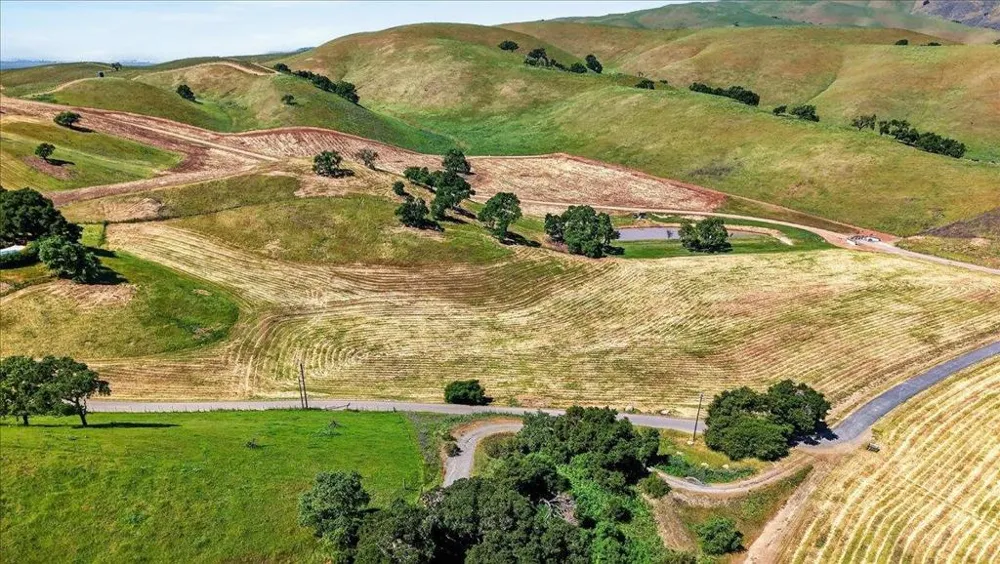 Pacheco Pass Hwy Hollister, CA 95023