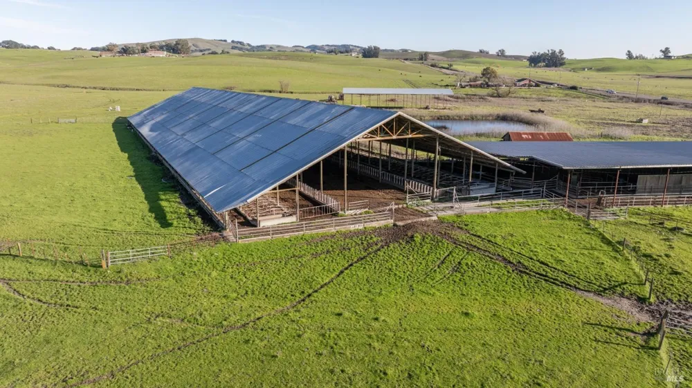 4695 Old Adobe Road Petaluma, CA 94954