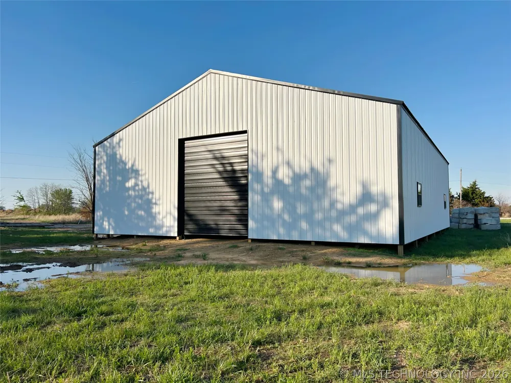 19875 S 310 ROAD Morris, OK 74445