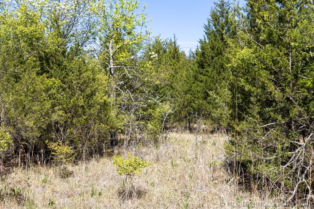 4 E 1180 ROAD Okemah, OK 74859
