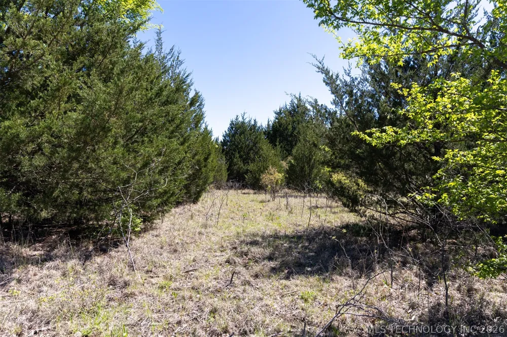 4 E 1180 ROAD Okemah, OK 74859