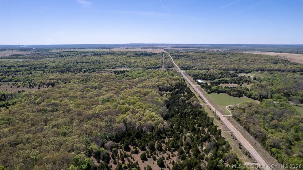 4 E 1180 ROAD Okemah, OK 74859