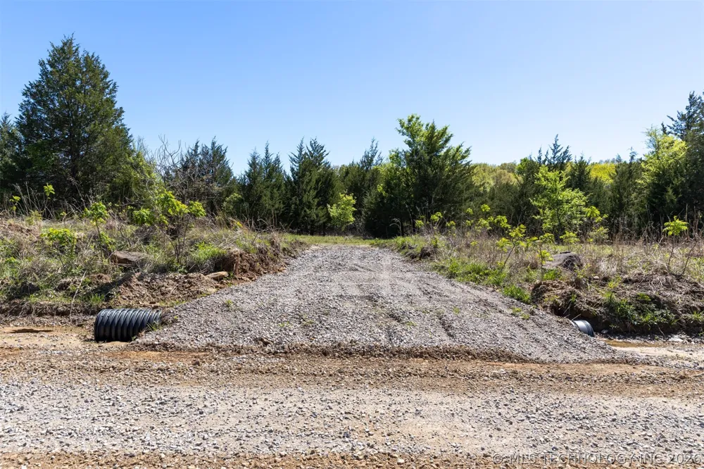 4 E 1180 ROAD Okemah, OK 74859