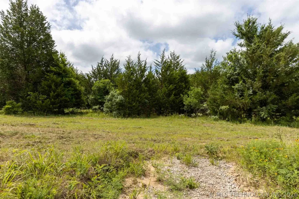 4 E 1180 ROAD Okemah, OK 74859