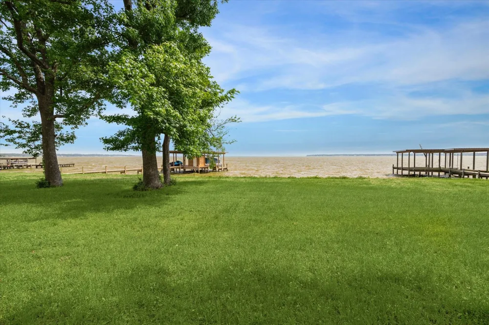 Emerald Lane Onalaska, TX 77360