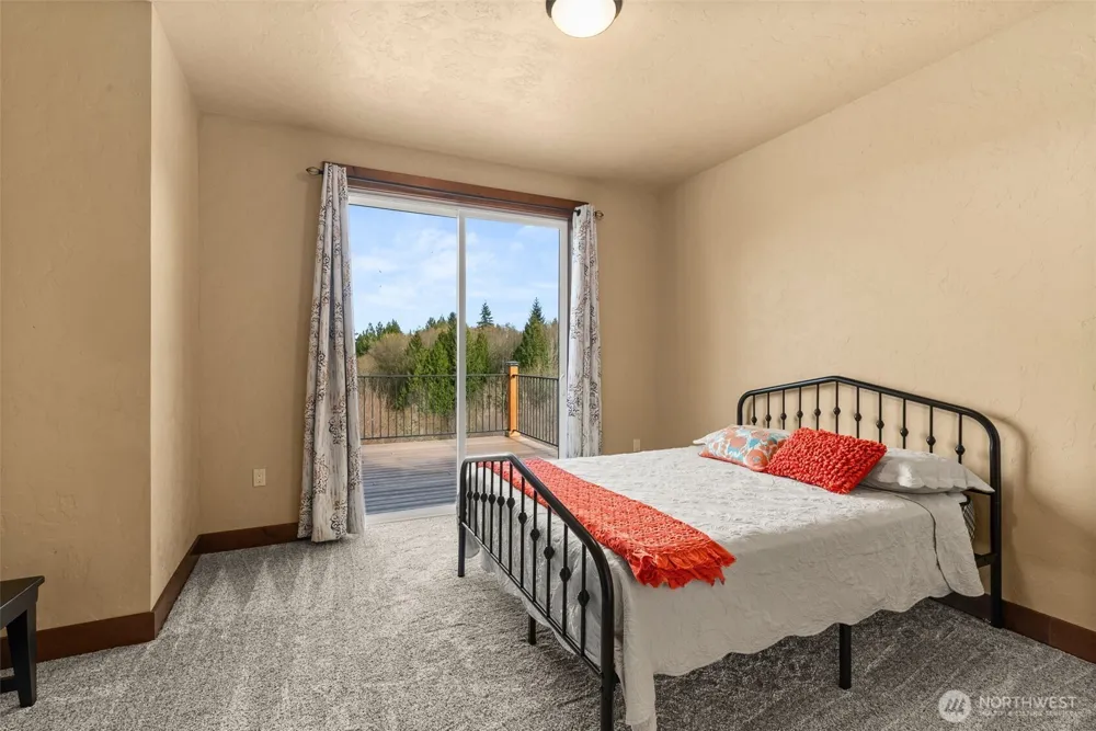 140 Saley Lane Centralia, WA 98531