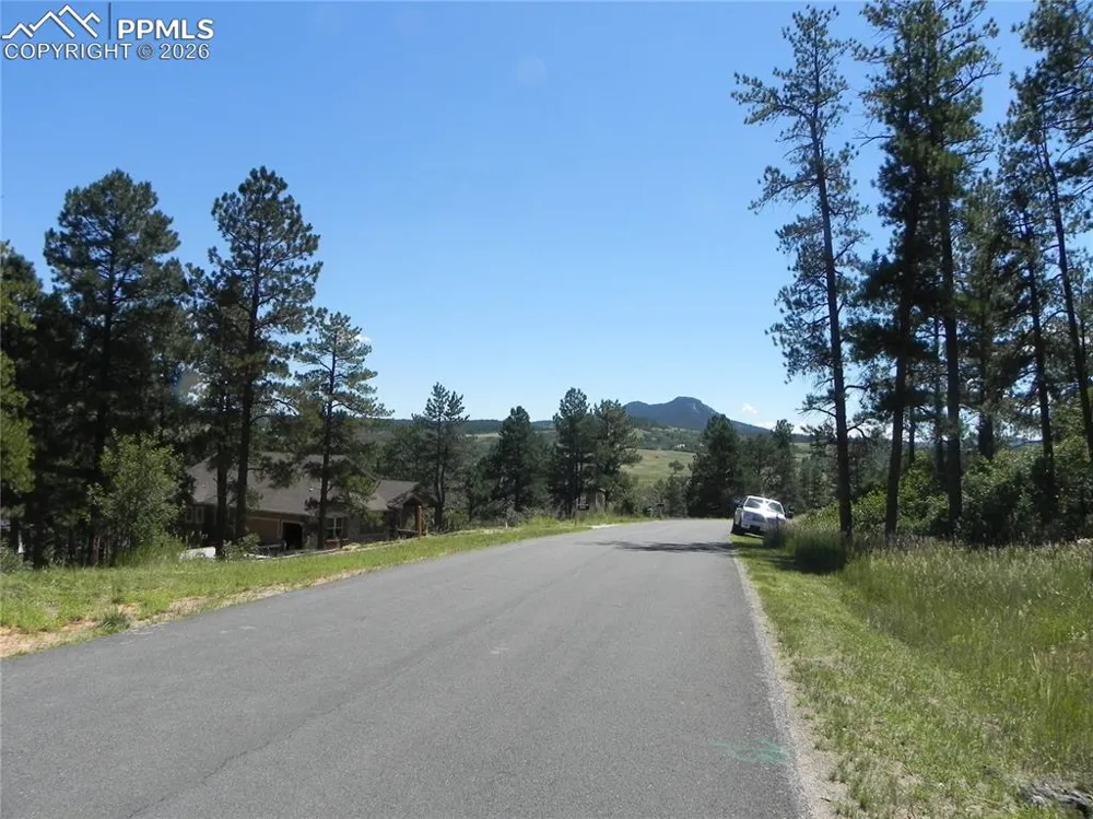 4144 Cheyenne Drive Larkspur, CO 80118