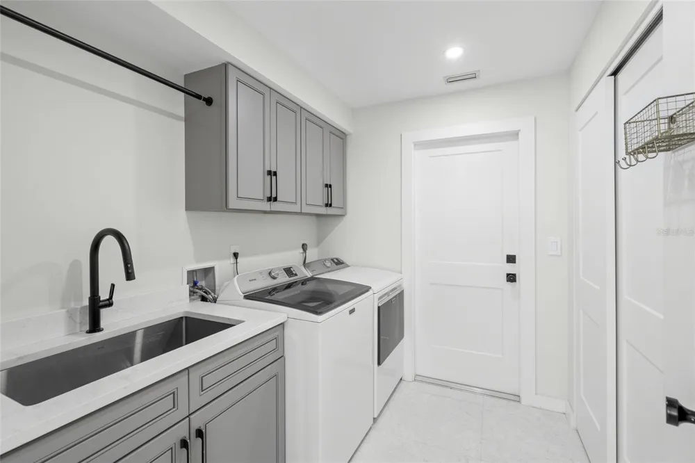 1527 BUOY LANE Osprey, FL 34229