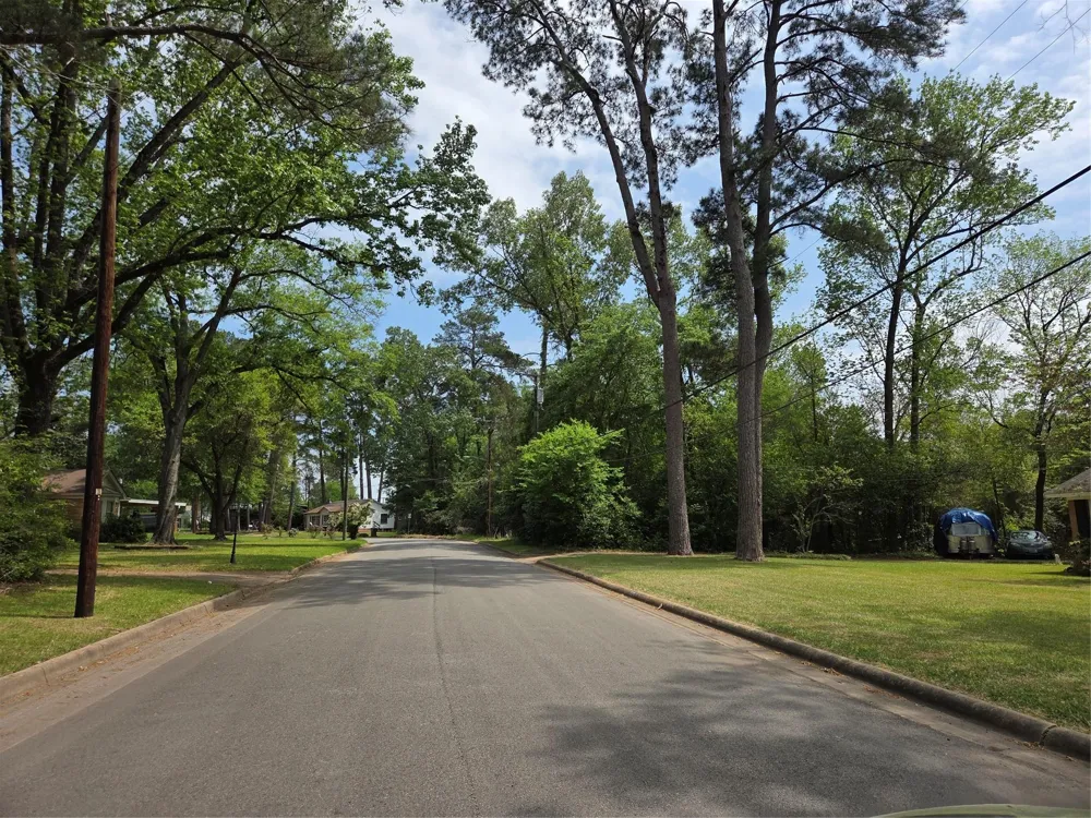 Mantooth Avenue Lufkin, TX 75904