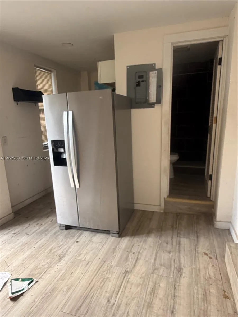 634 SW 10th Ave Miami, FL 33130