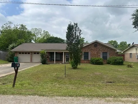 201 Heath Avenue