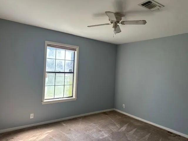 201 Heath Avenue Madisonville, TX 77864