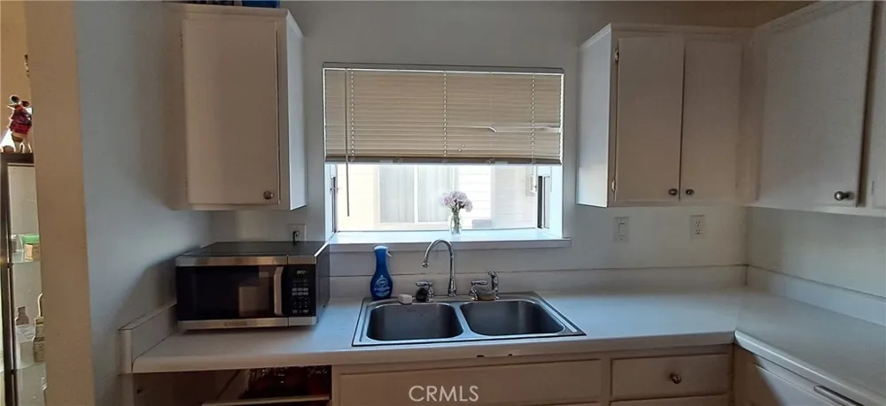 11150 Glenoaks Boulevard #223 Pacoima, CA 91331