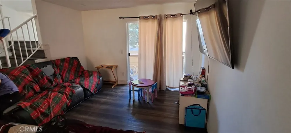11150 Glenoaks Boulevard #223 Pacoima, CA 91331
