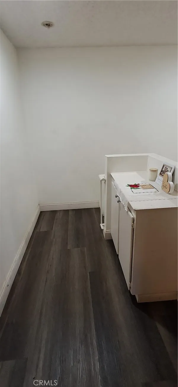 11150 Glenoaks Boulevard #223 Pacoima, CA 91331