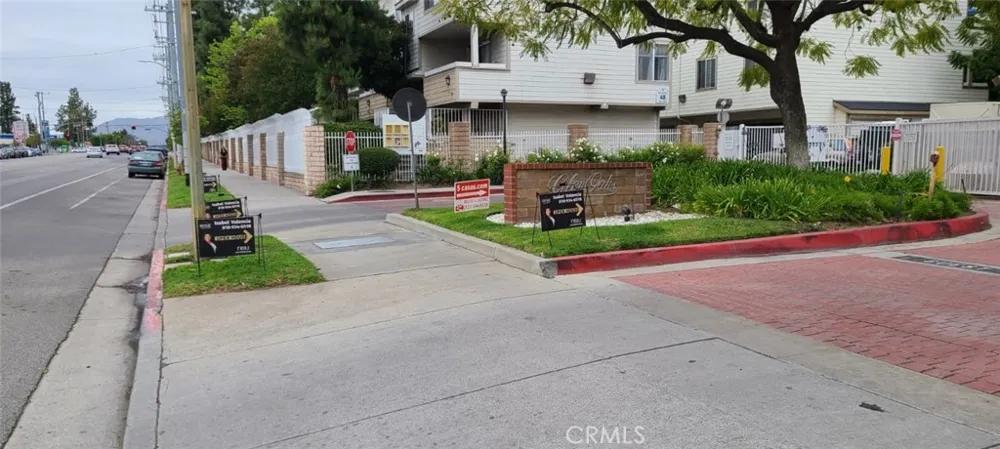 11150 Glenoaks Boulevard #223 Pacoima, CA 91331