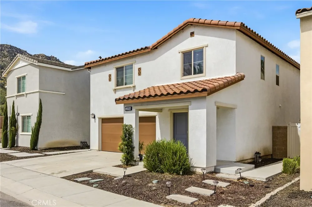 32894 Crown Point Lake Elsinore, CA 92530