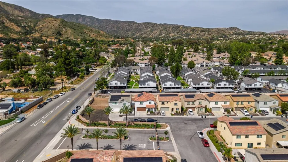 32894 Crown Point Lake Elsinore, CA 92530