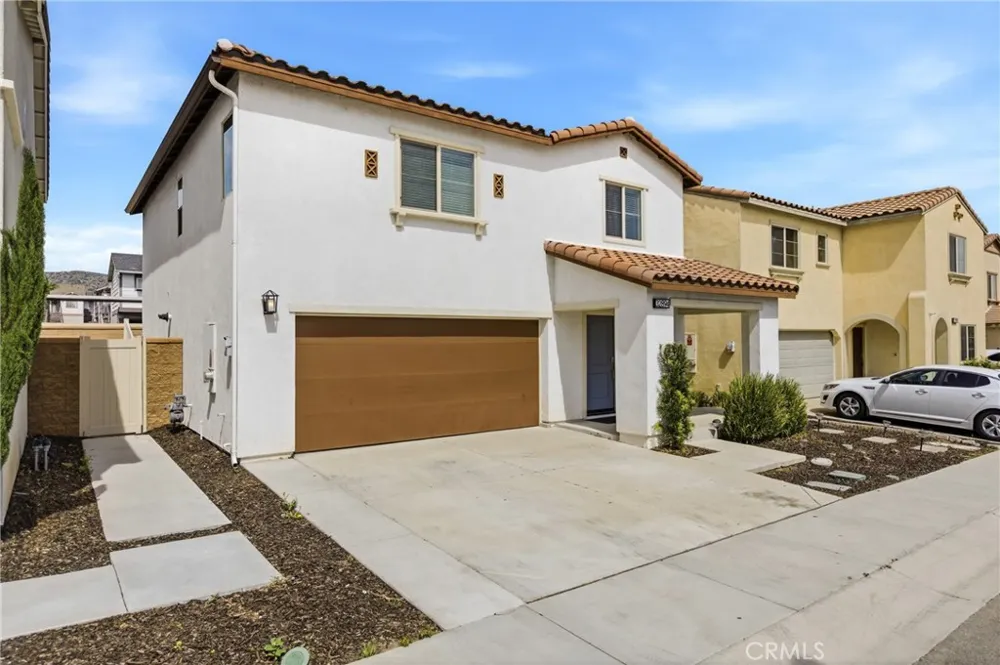 32894 Crown Point Lake Elsinore, CA 92530