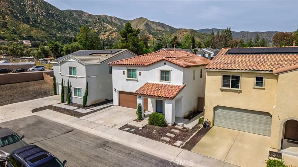 32894 Crown Point Lake Elsinore, CA 92530