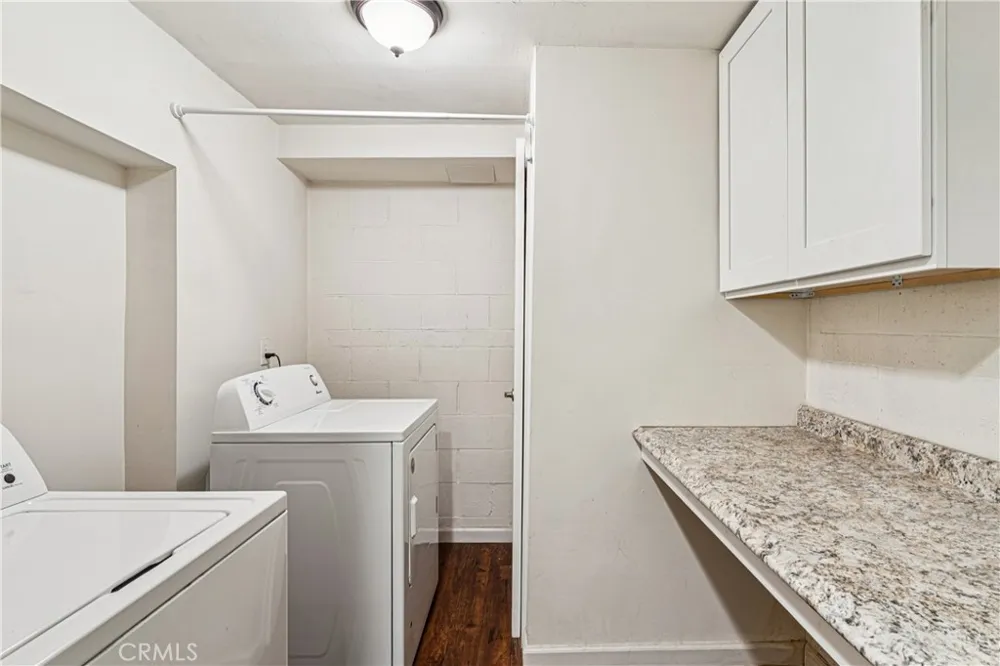 355 Hartman Circle Cedarpines Park, CA 92322