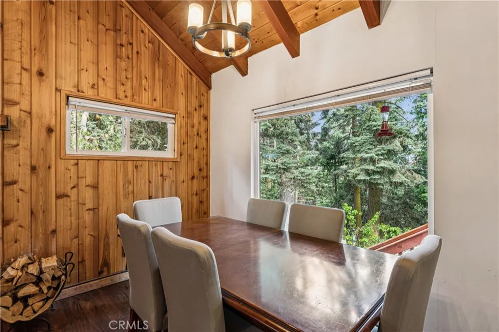 355 Hartman Circle Cedarpines Park, CA 92322