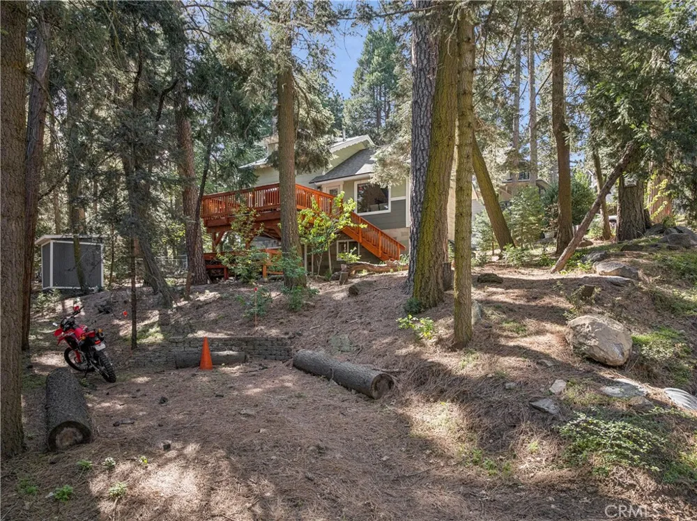355 Hartman Circle Cedarpines Park, CA 92322