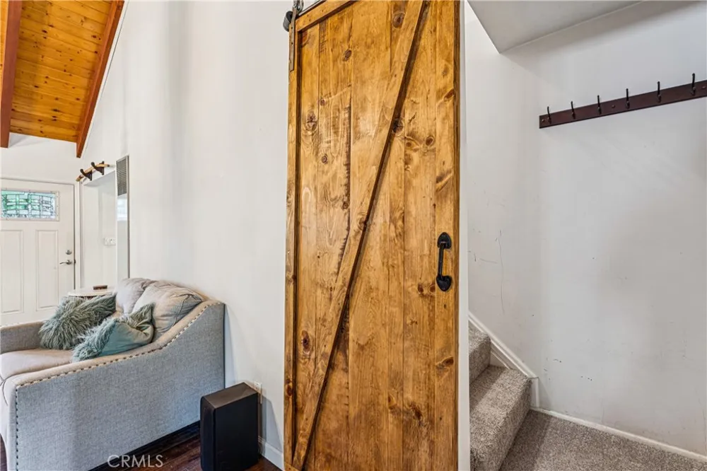 355 Hartman Circle Cedarpines Park, CA 92322