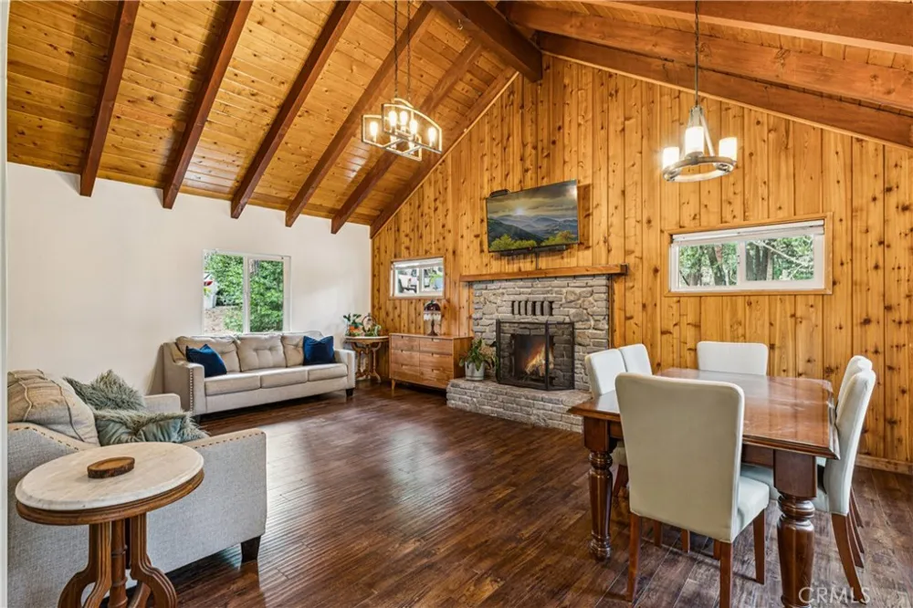 355 Hartman Circle Cedarpines Park, CA 92322
