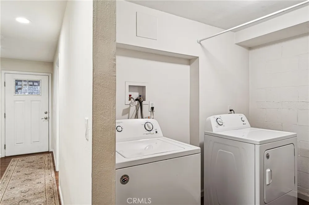 355 Hartman Circle Cedarpines Park, CA 92322