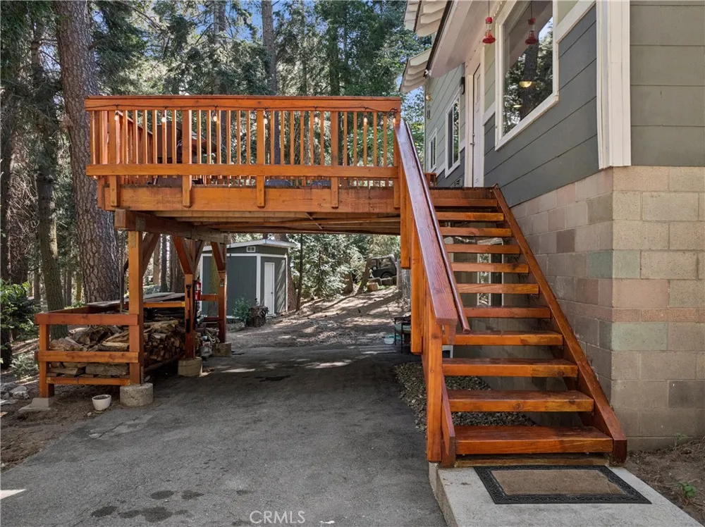 355 Hartman Circle Cedarpines Park, CA 92322