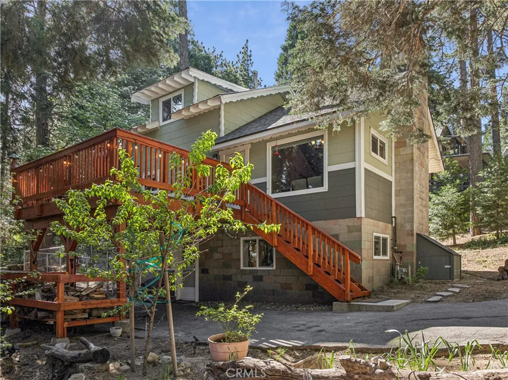 355 Hartman Circle Cedarpines Park, CA 92322