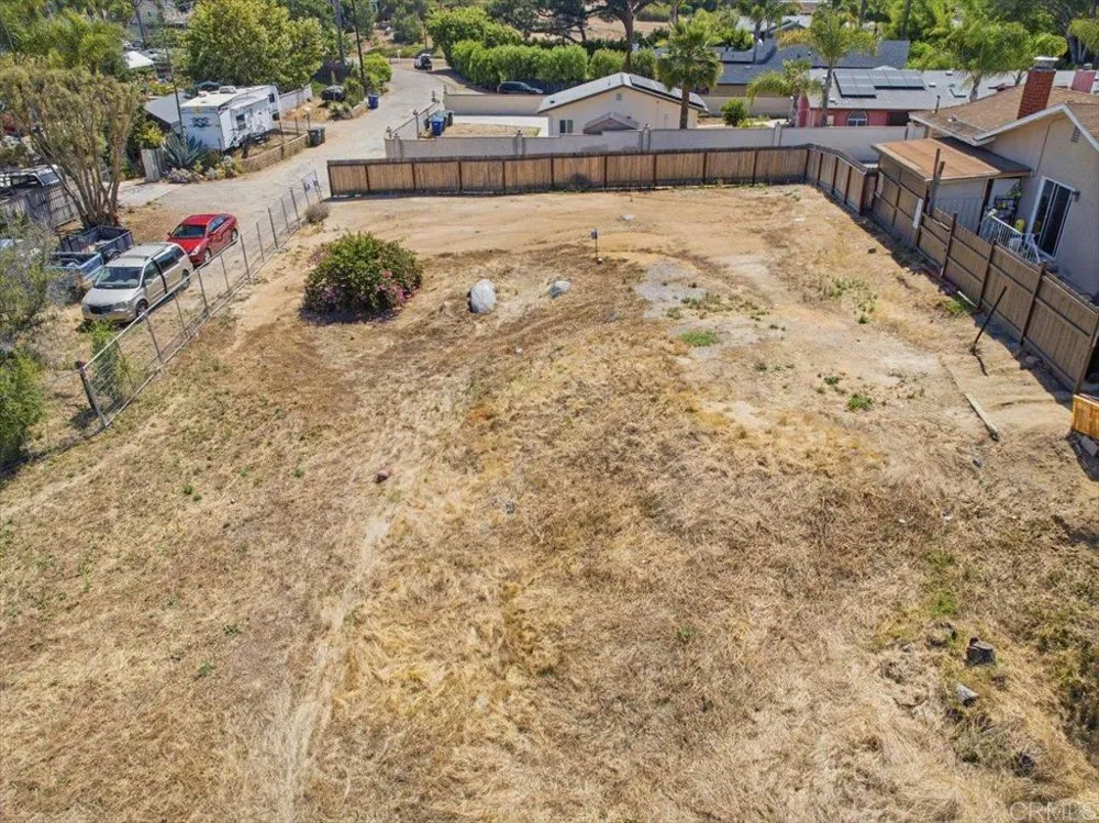 564 Rolling Hills Road Vista, CA 92083