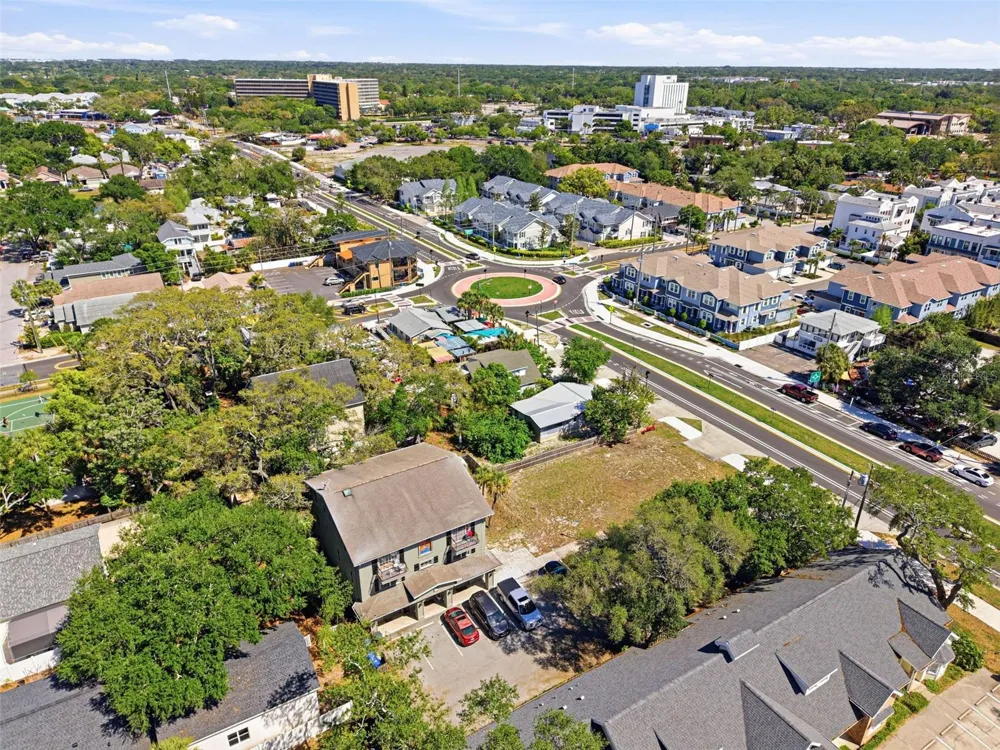 444 SKINNER BOULEVARD Dunedin, FL 34698