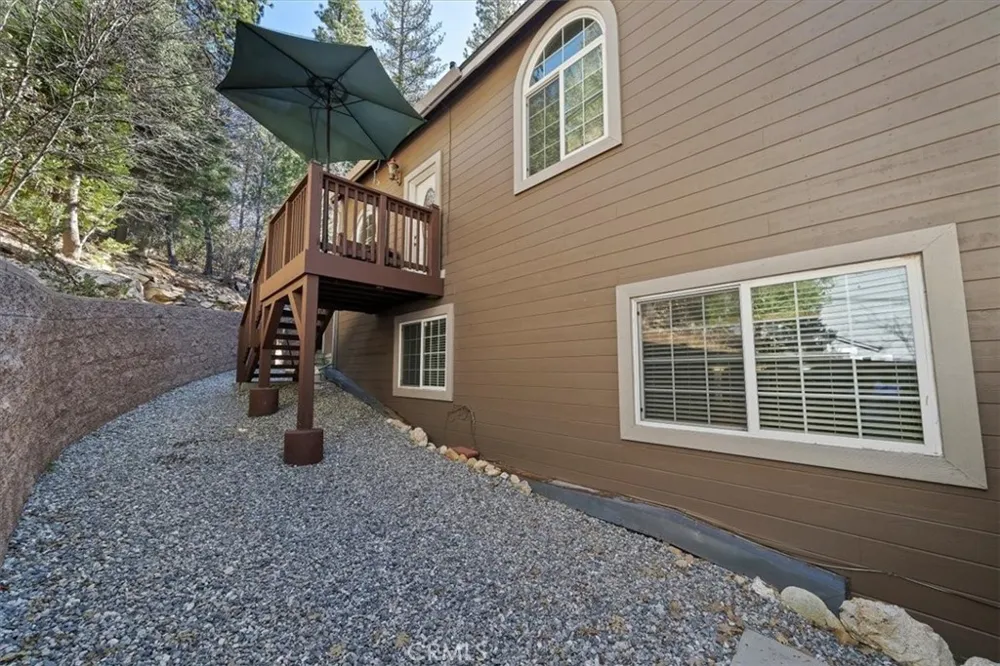 27312 Little Bear Lake Arrowhead, CA 92317