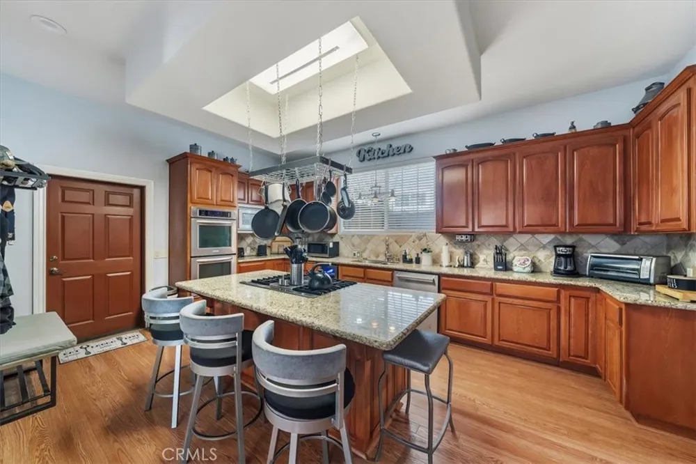 27312 Little Bear Lake Arrowhead, CA 92317