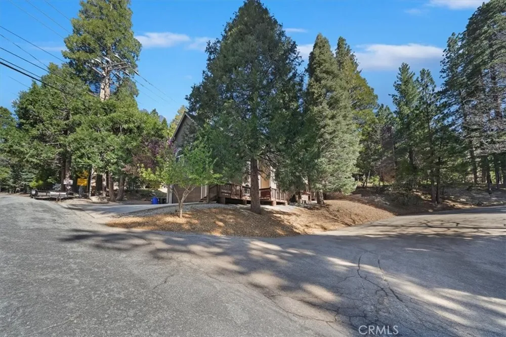 27312 Little Bear Lake Arrowhead, CA 92317