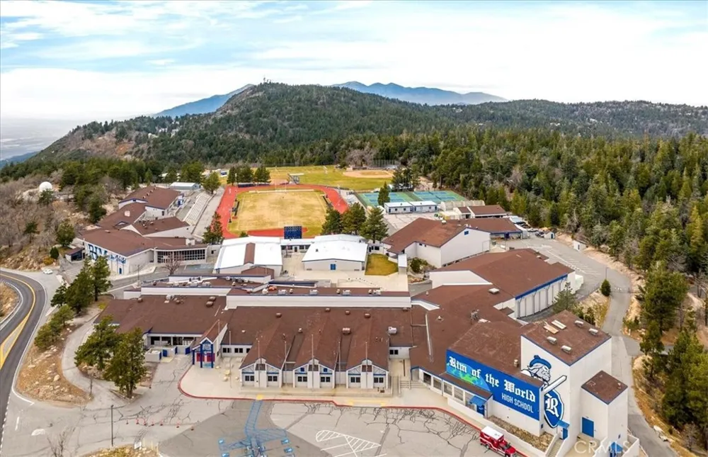 27312 Little Bear Lake Arrowhead, CA 92317