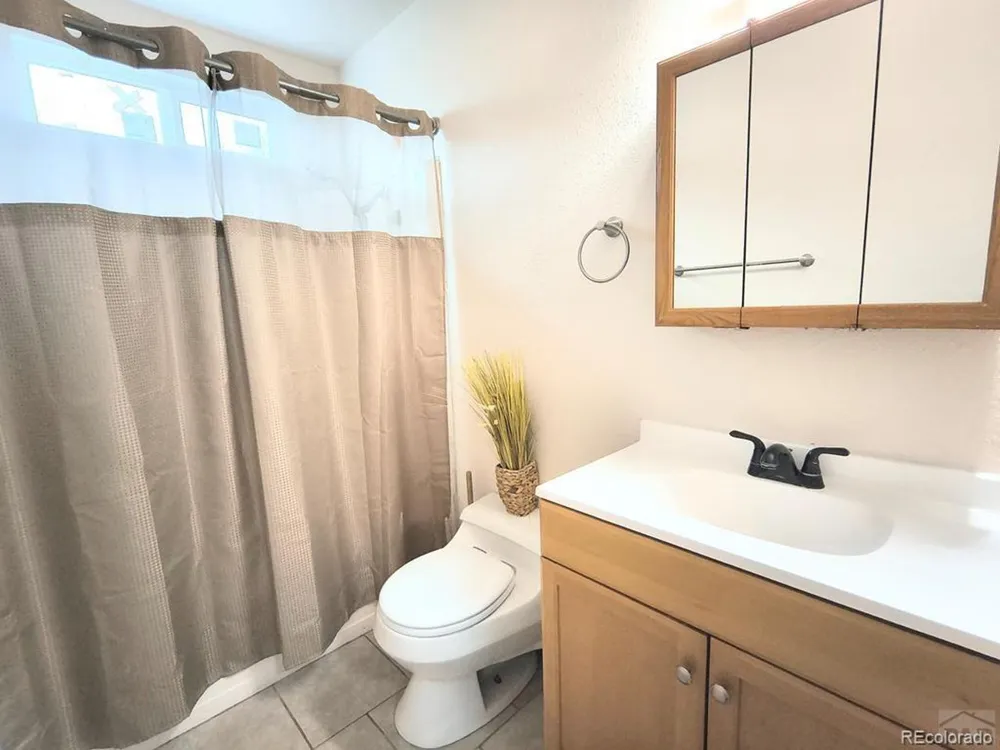 5820 Reef Place Colorado City, CO 81019